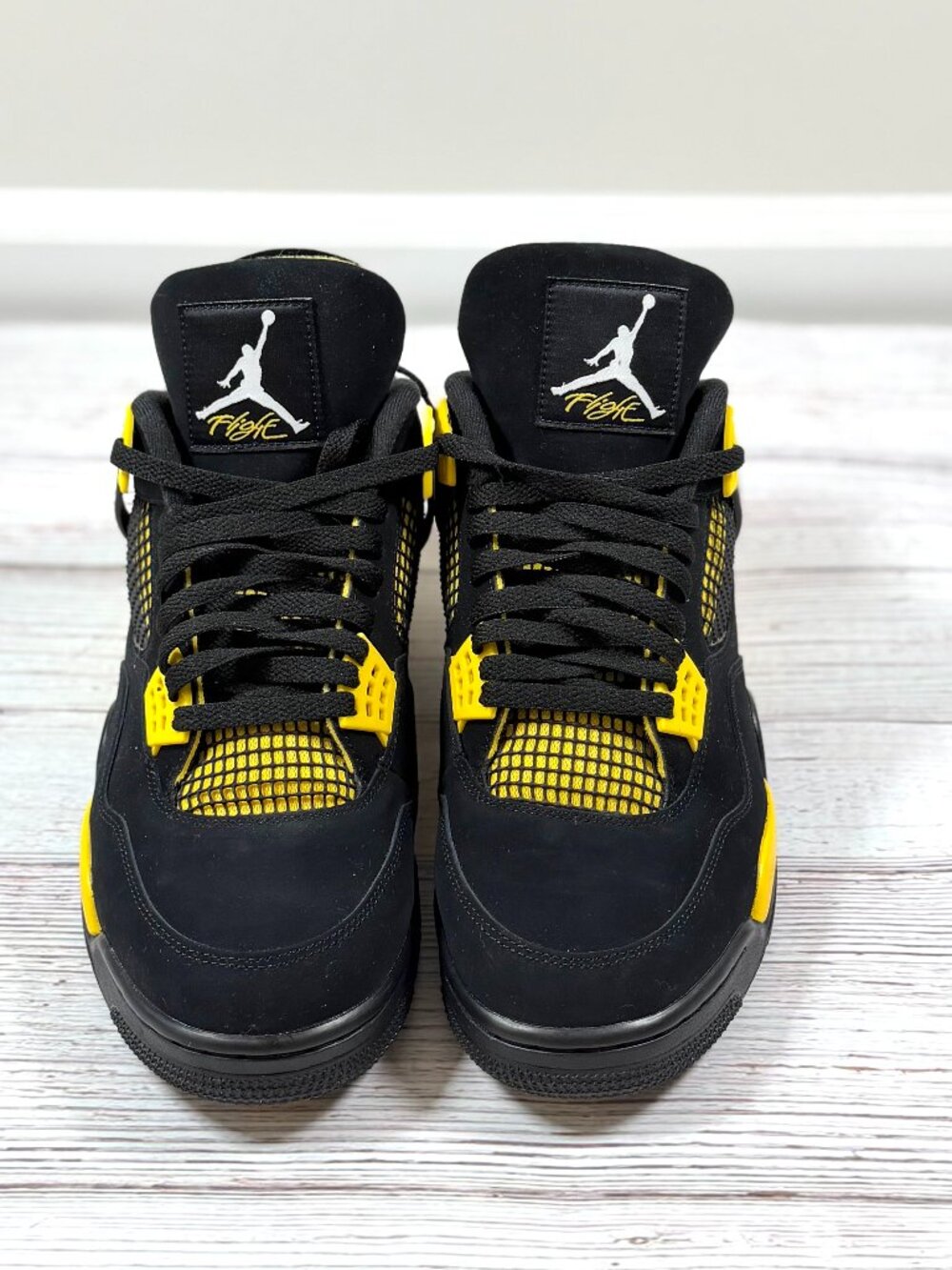 Air Jordan 4 Thunder Black Yellow Sneakers